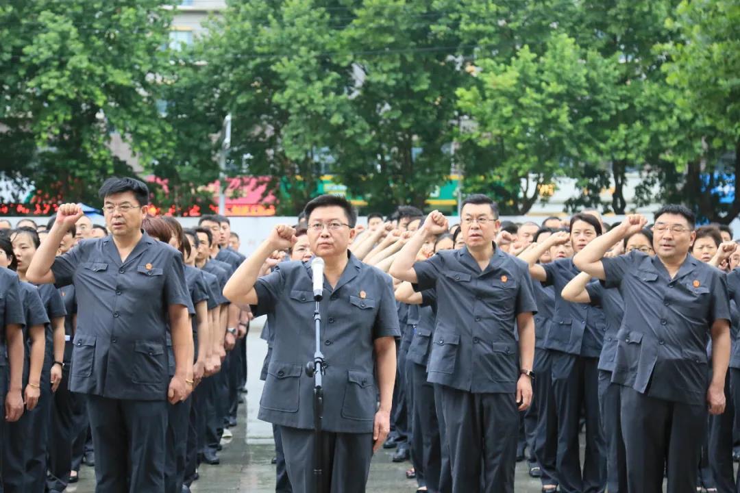 泰国大洞逃生